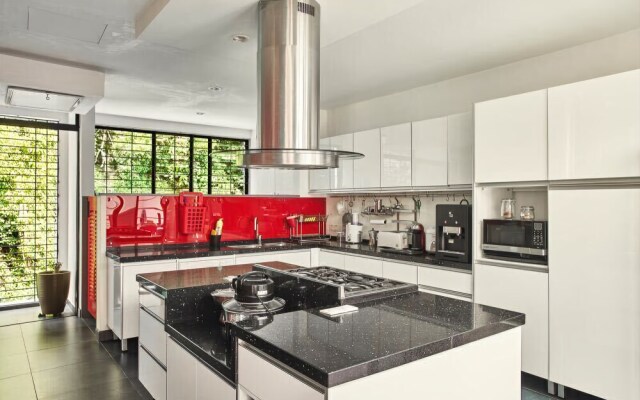 Penang Island Lodge Tanjung Bungah