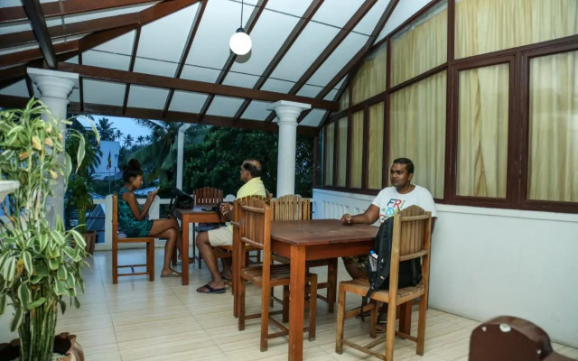 Garden Inn