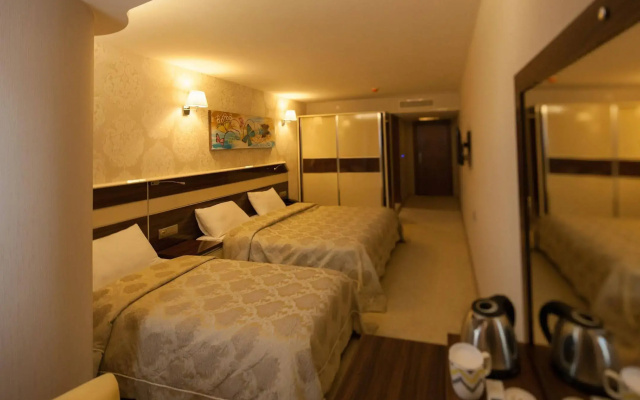 Armin Hotel