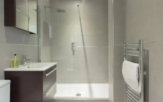 The White Wood Forest - Jewellery Quarter 3bdr Home