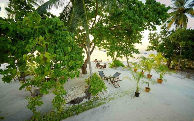 Mala Maldives Dhangethi