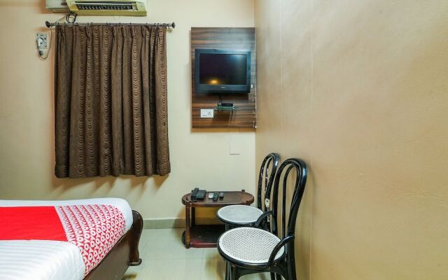 OYO 22116 Savera Inn Lodge