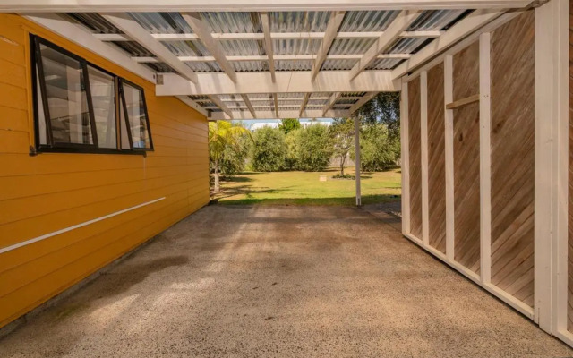 The Olive Grove Retreat - Matarangi Holiday Unit