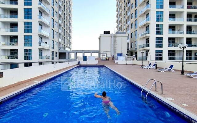 Nice Studio Balcony N Pool View Marina