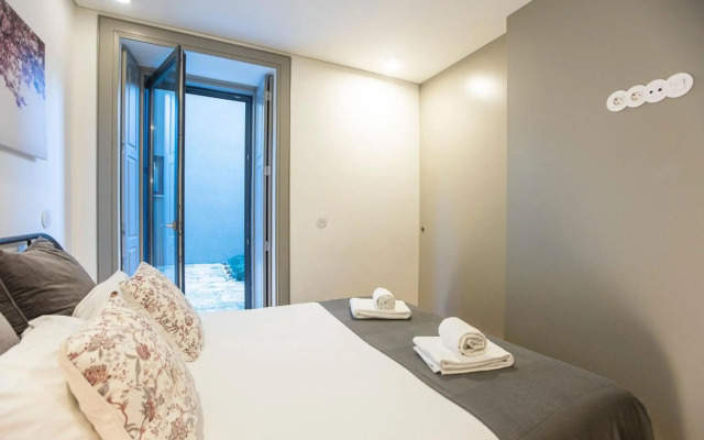 Downtown Studio w/ AC & Patio by LovelyStay