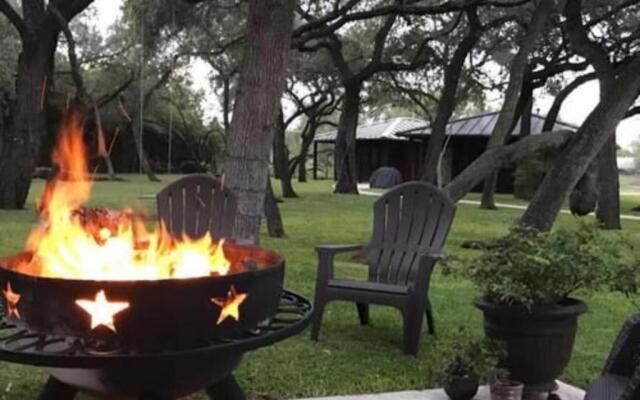 Live Oaks Bed and Breakfast