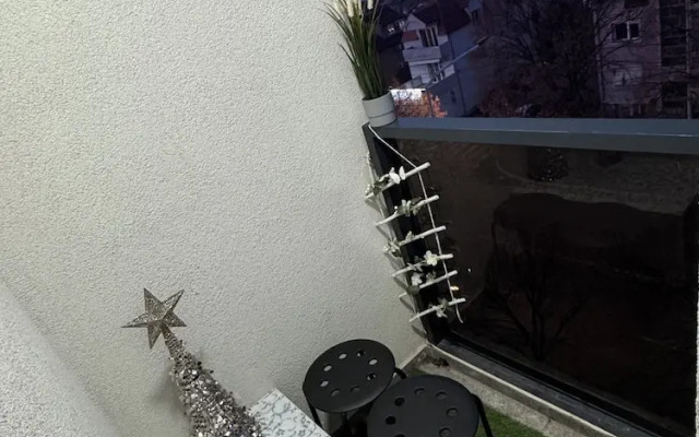 SpaNISH 3 apartment