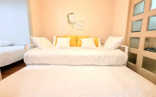 Grand Colbert NANBA 301, 303, 404, 602