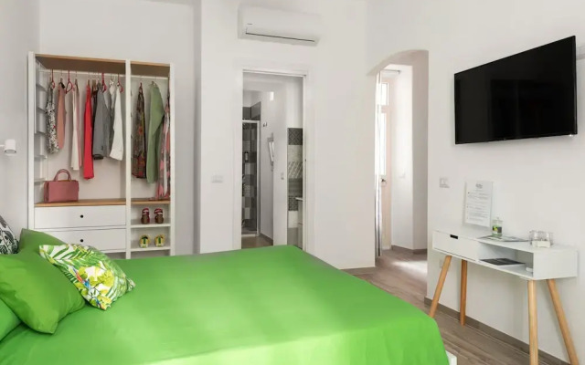 Altré Guest House