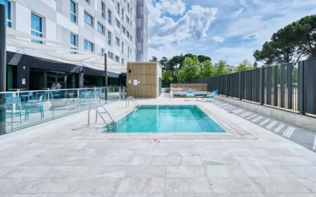 Holiday Inn Express Madrid Airport by IHG