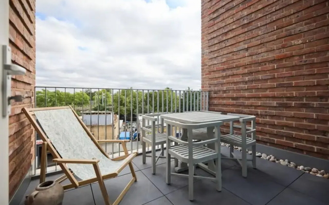 The Tottenham Paradise - Ravishing 2bdr Flat With Balcony