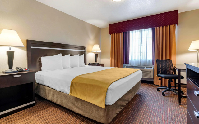 Best Western Luxury Inn