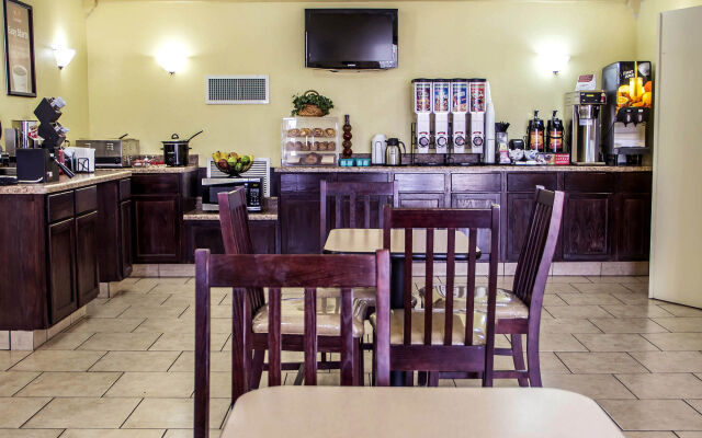 Econo Lodge McAlester