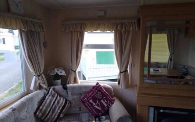 Beautiful 2-bed Caravan in Ingoldmells