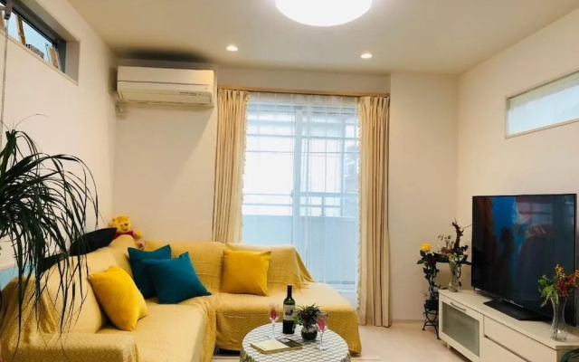 Takara House – Guest Rooms – Tokyo