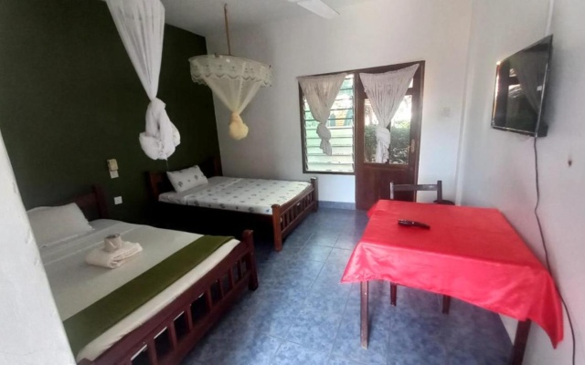 Comfy Dhows Hotel, Kilifi