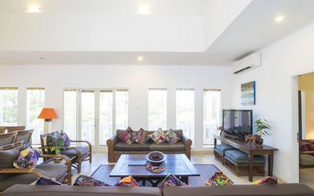 Beach Melati Apartments