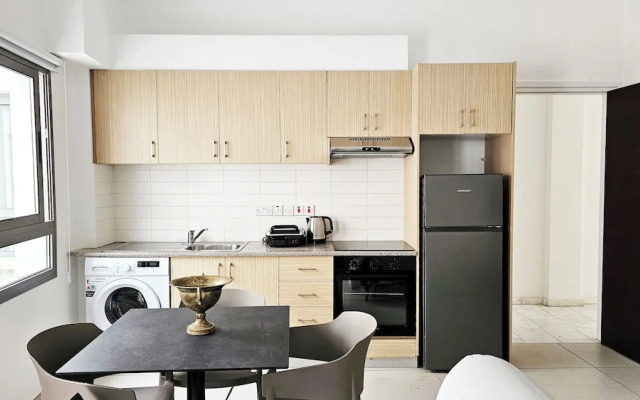 Phaedrus Living Ledras Residences 103