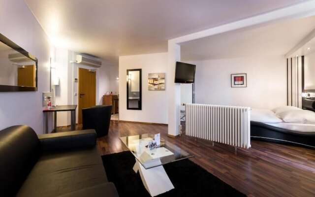 Turmhotel Rhein Main