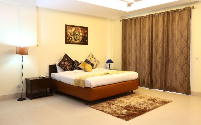 FabHotel Mayarch Sushant Lok