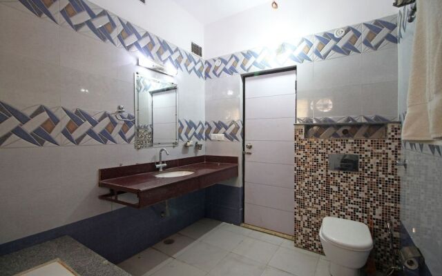 OYO 5183 Hotel Subhadra Residency