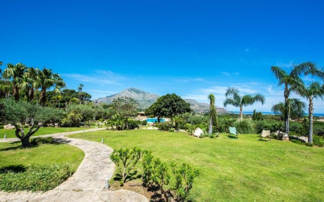 L Ulivo Blu - Suite With Garden