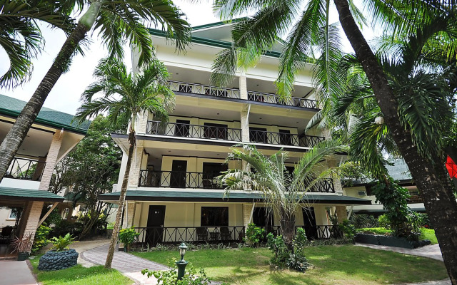 Paradise Garden Hotel and Convention Boracay Powered by ASTON