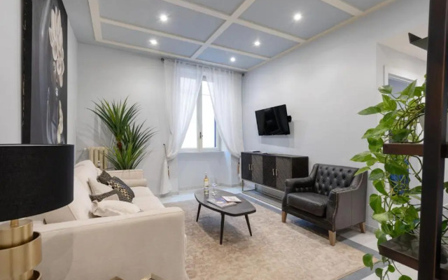 Spanish Steps Lovely Apartment