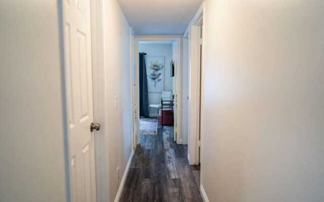 Cypress Serenity: 3Br Townhome With Garage, Private Patio, Community Pools (P33)