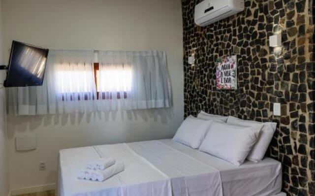 Villa Namu Beach House Suites