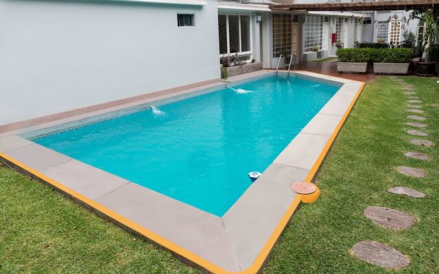 Basadre Suites