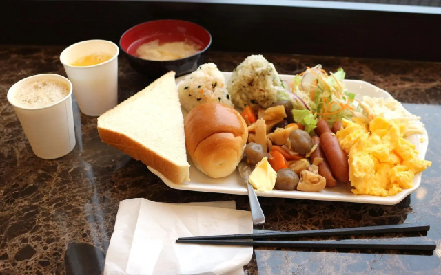 Toyoko Inn Hokkaido Shinhakodatehokuto-eki Minami