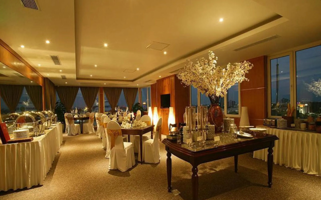 The Palmy Hotel and Spa