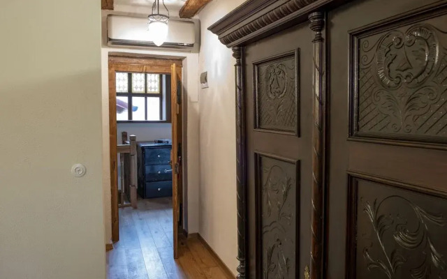 The Throne Boutique Hotel