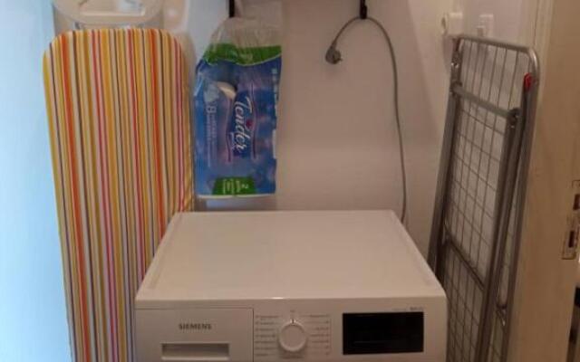 Kanakades Valley View House