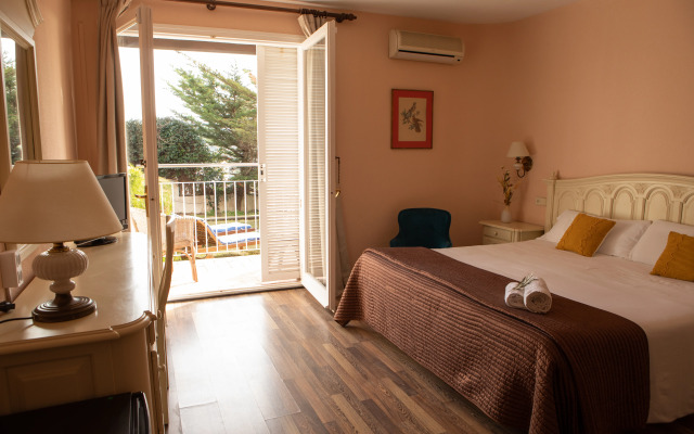 Hotel Roger de Flor Seleqtta
