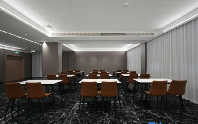 Wuyi Garden Hotel (Wuyi Ancient City Wuyi Station) – Business – Jinhua