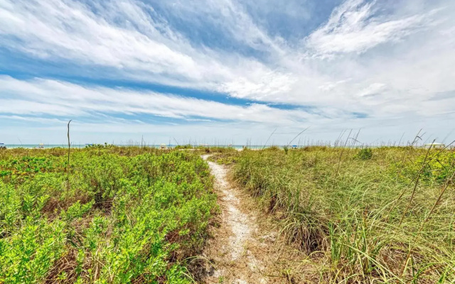 Sunset Beach 102 - 2716 Gulf