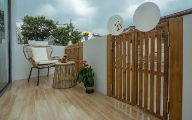 Panda House