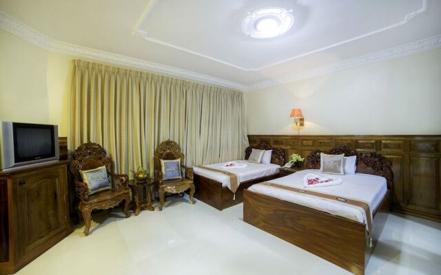 International Hotel