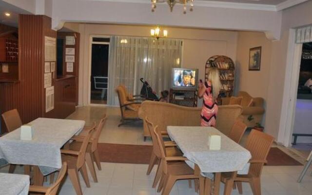 Mandalin Villa 1