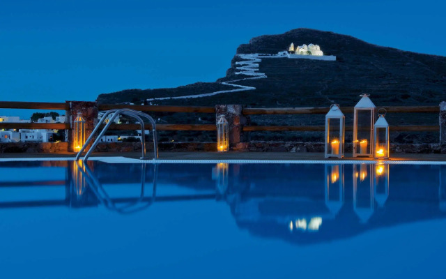 Aspalathras White Hotel