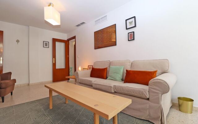 Del parque flats victoria trini