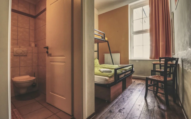 OPERA Hostel