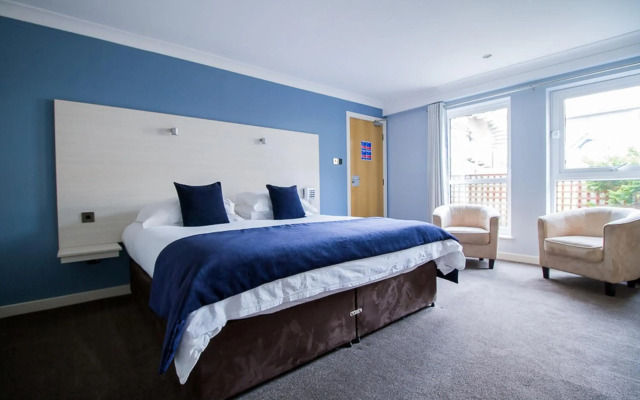 Dalmeny Resort Hotel