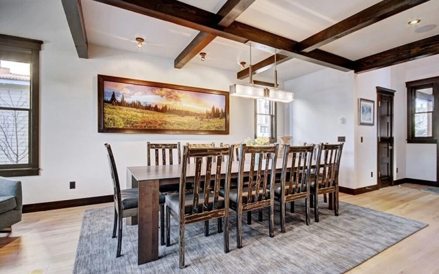 The Bogart House 5 Bedroom Home