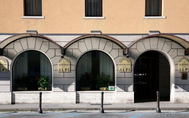 Albergo Delle Alpi