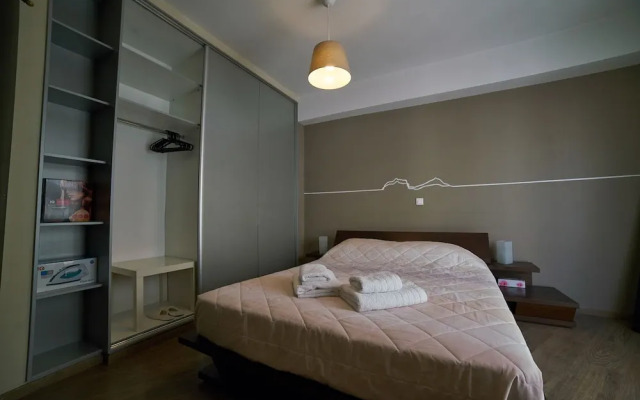 V&V Central & Elegant Apartment