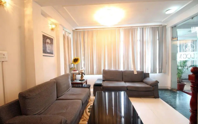 Hotel Malik Continental