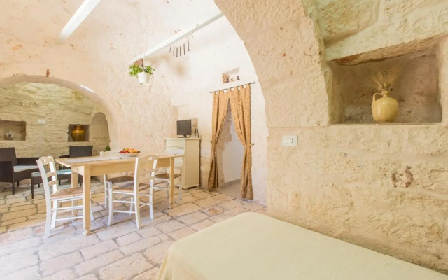 Trullo del Mandarino con piscina